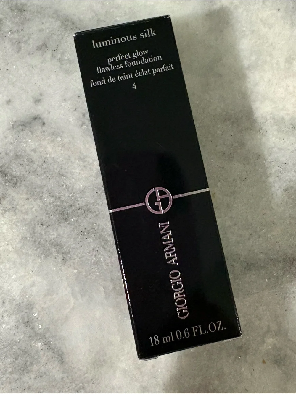 Armani Luminous Silk Glow Foundation